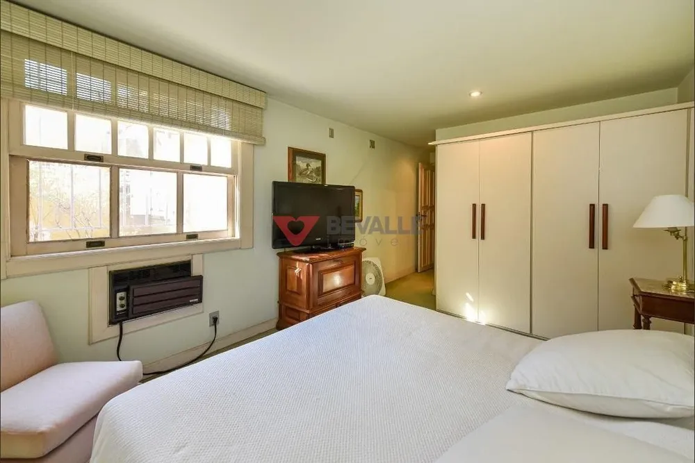 Casa, 4 quartos, 700 m² - Foto 22