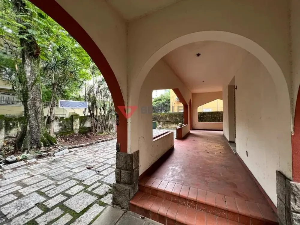 Casa, 7 quartos, 350 m² - Foto 2
