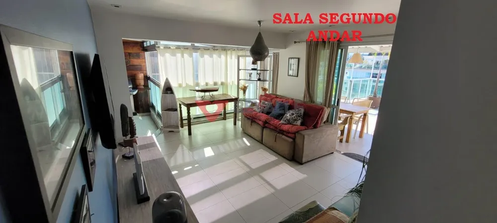 Cobertura, 3 quartos, 203 m² - Foto 2