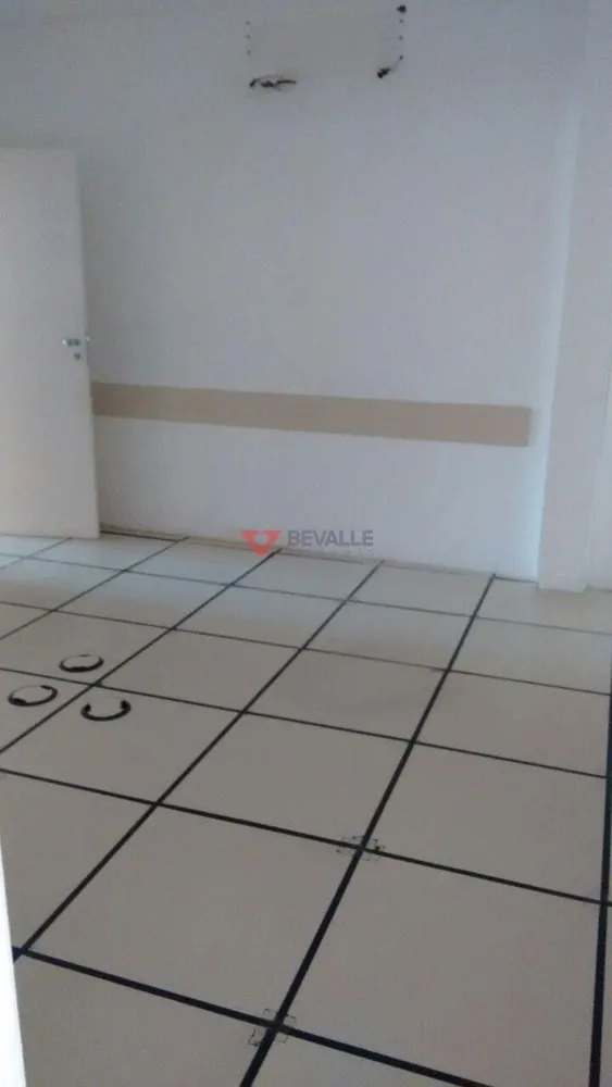 Loja-Salão, 1111 m² - Foto 2