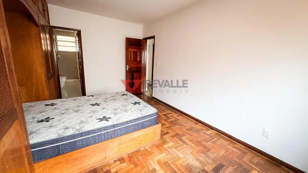 Casa, 3 quartos, 252 m² - Foto 2