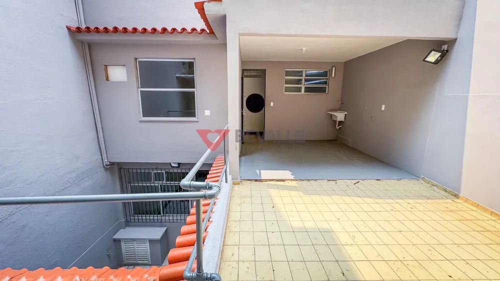 Casa, 3 quartos, 252 m² - Foto 20