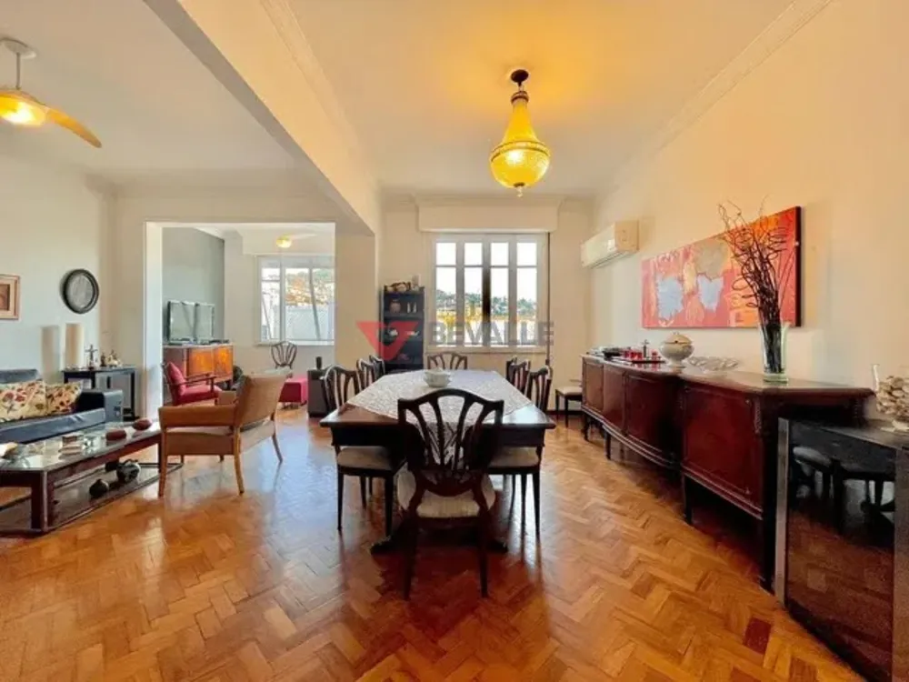 Apartamento, 3 quartos, 140 m² - Foto 1