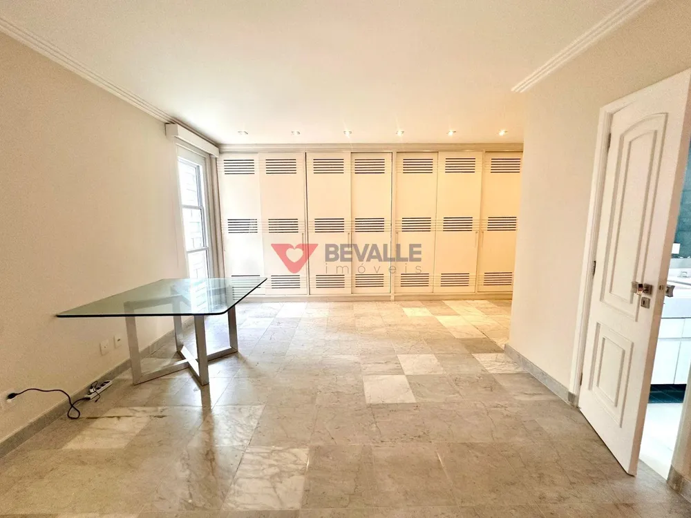 Apartamento, 4 quartos, 212 m² - Foto 11