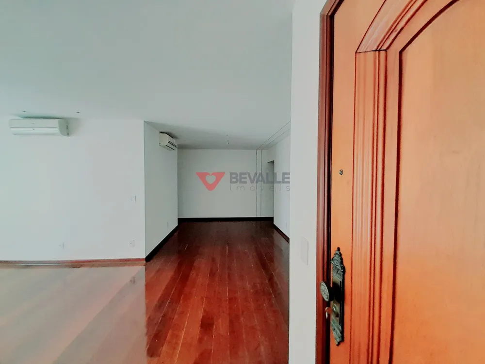 Apartamento, 3 quartos, 150 m² - Foto 2