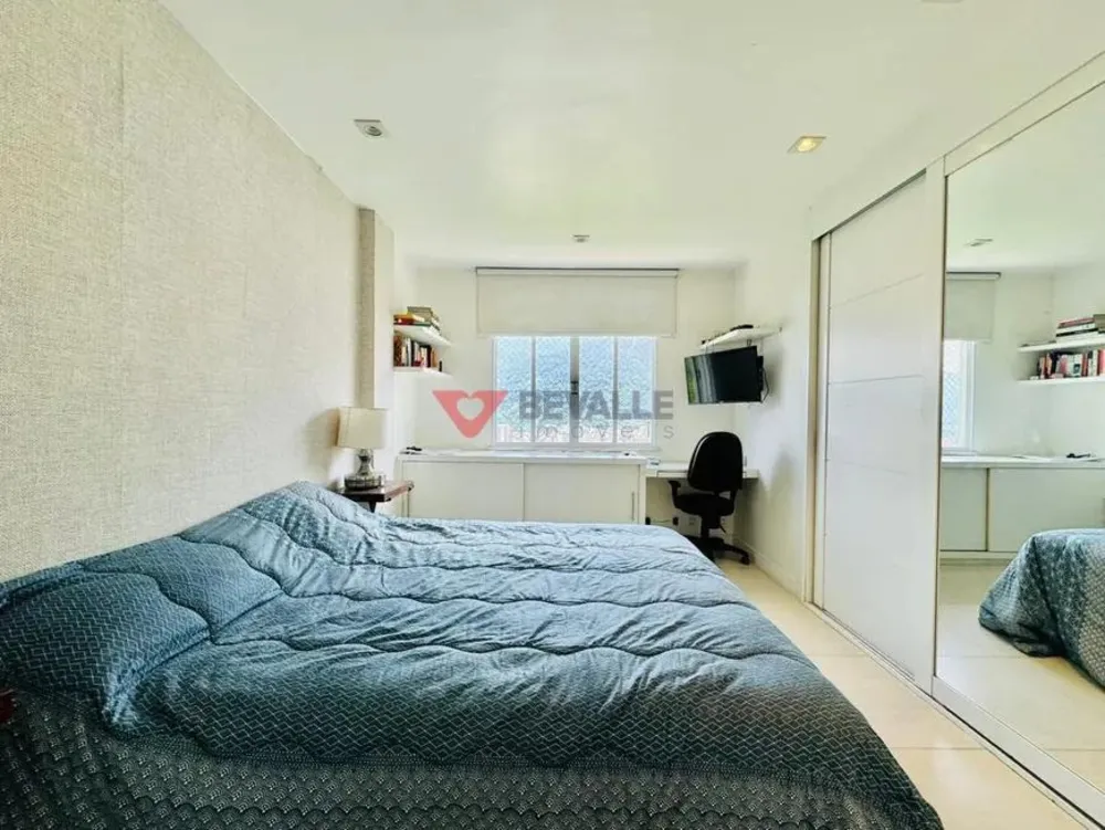 Cobertura, 3 quartos, 220 m² - Foto 13