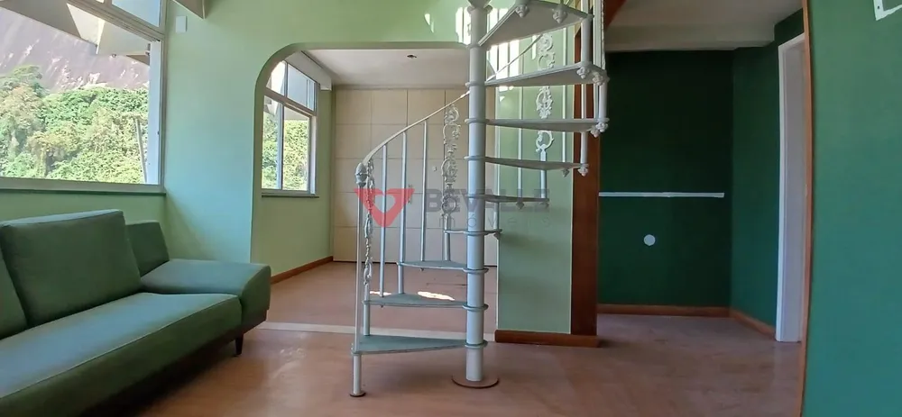 Cobertura, 3 quartos, 180 m² - Foto 2