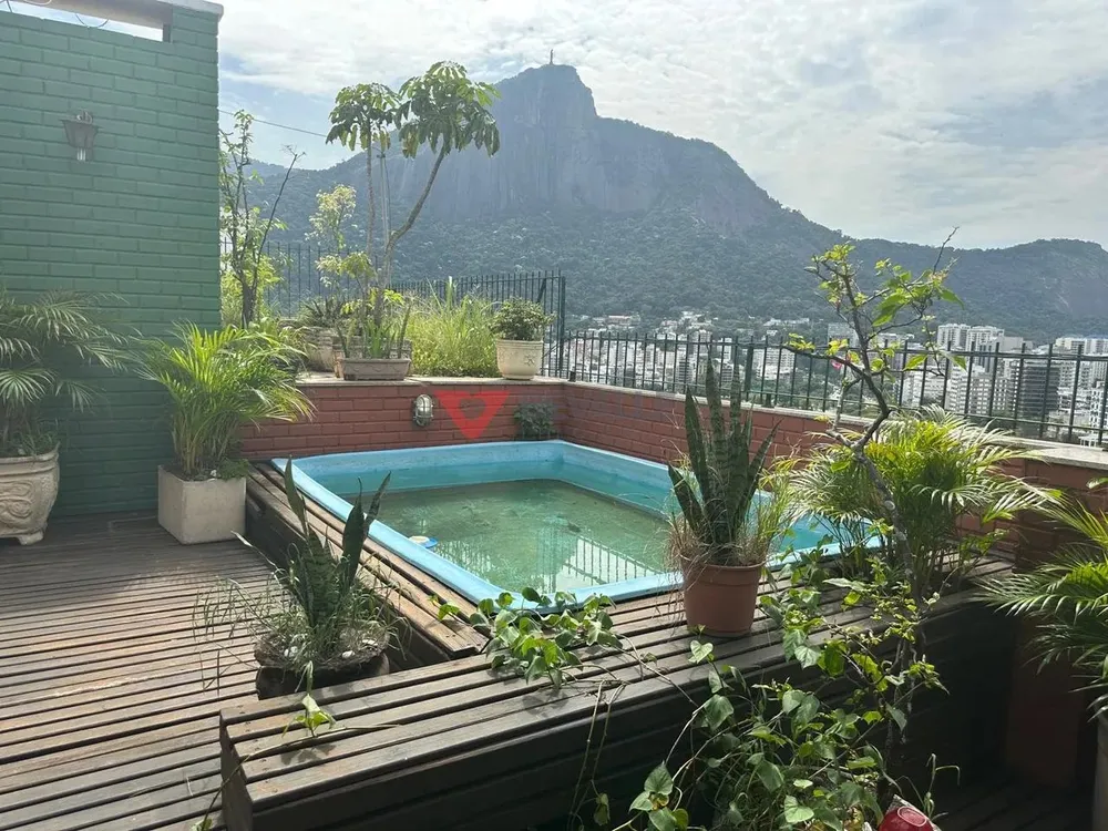 Cobertura, 3 quartos, 180 m² - Foto 1