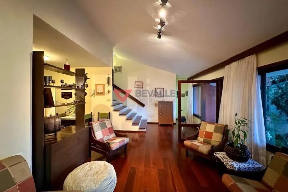 Casa, 3 quartos, 216 m² - Foto 5