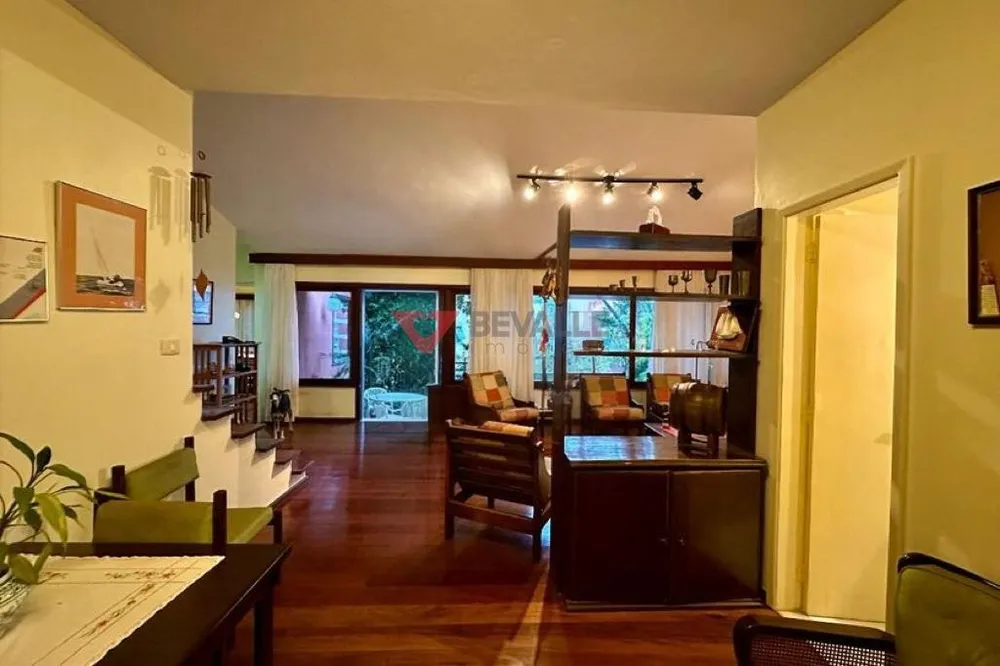 Casa, 3 quartos, 216 m² - Foto 9