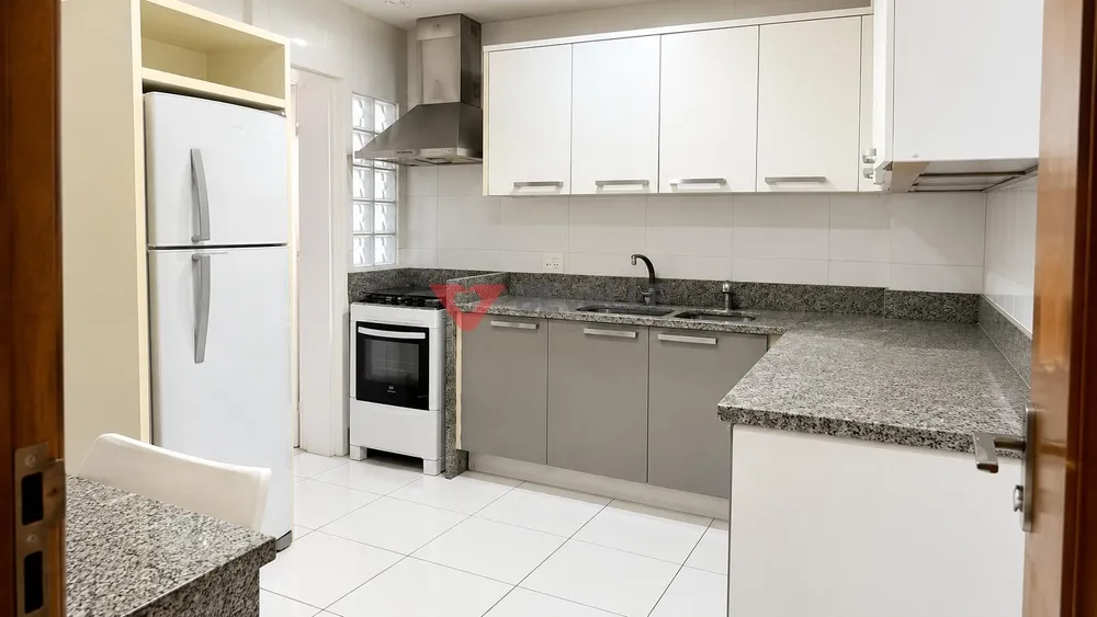 Apartamento, 3 quartos, 200 m² - Foto 17