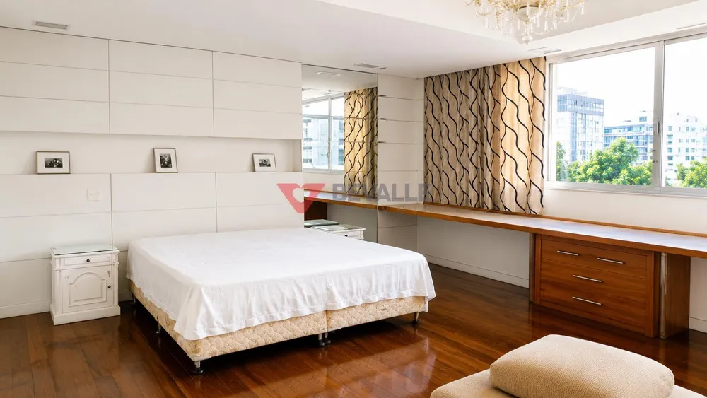 Apartamento, 3 quartos, 200 m² - Foto 9