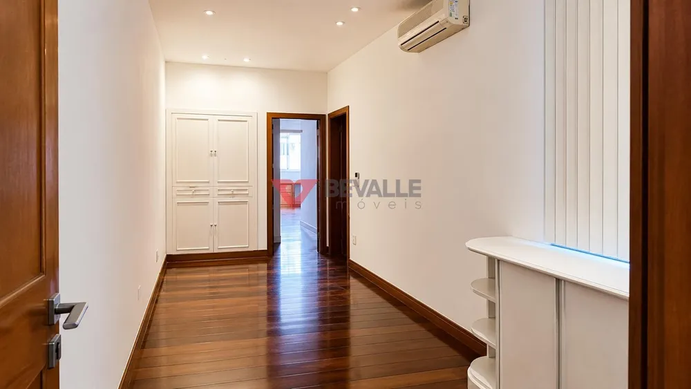 Apartamento, 3 quartos, 200 m² - Foto 11