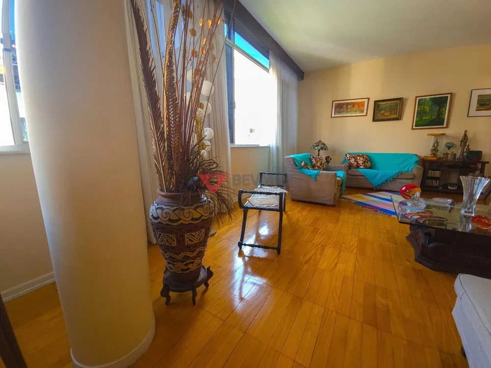 Cobertura, 3 quartos, 230 m² - Foto 2