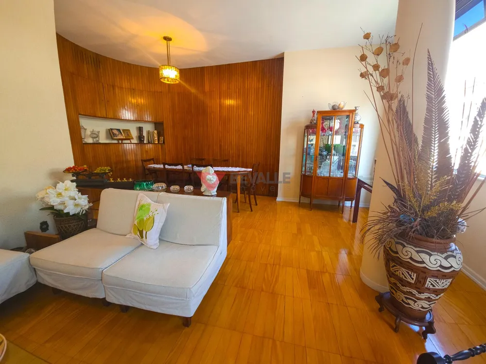 Cobertura, 3 quartos, 230 m² - Foto 3