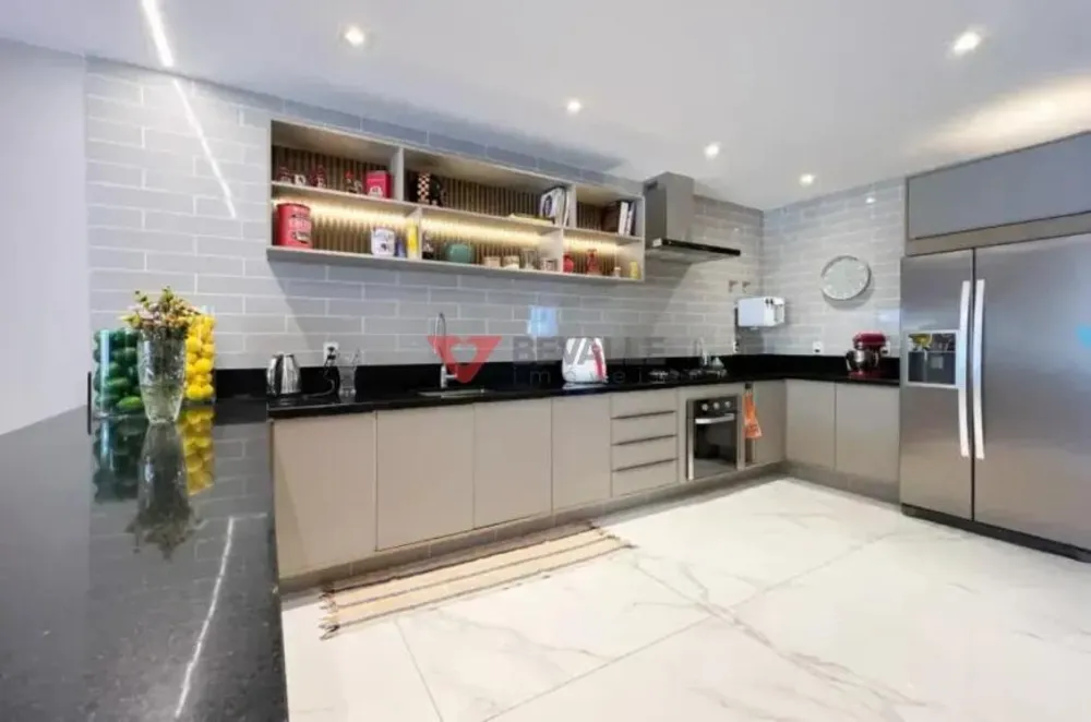Casa, 4 quartos, 300 m² - Foto 24