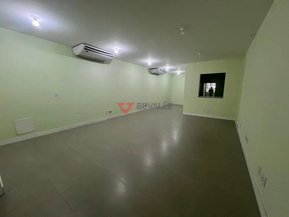 Loja-Salão, 600 m² - Foto 1