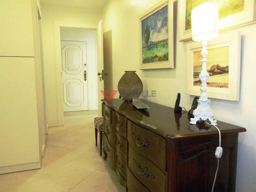 Apartamento, 3 quartos, 245 m² - Foto 31