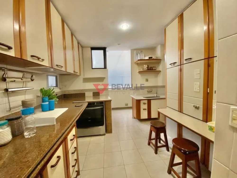 Cobertura, 3 quartos, 200 m² - Foto 35