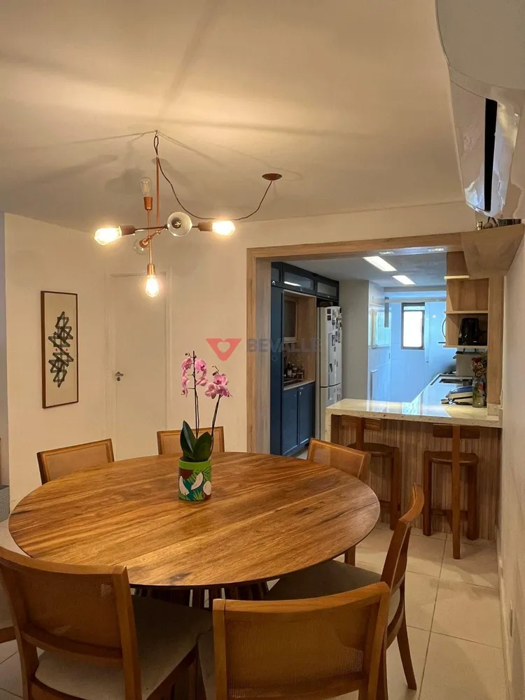 Apartamento, 3 quartos, 121 m² - Foto 2