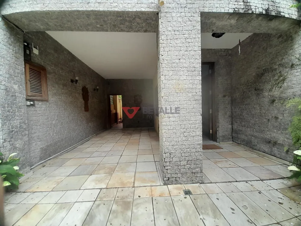 Casa, 7 quartos, 300 m² - Foto 4