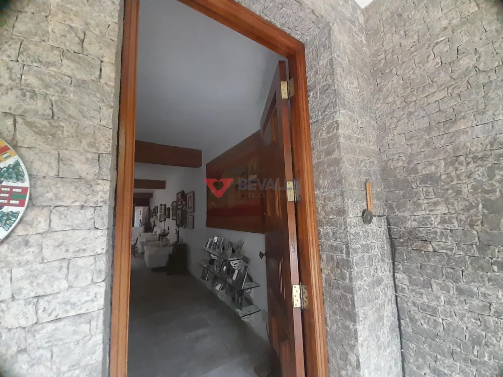 Casa, 7 quartos, 300 m² - Foto 8