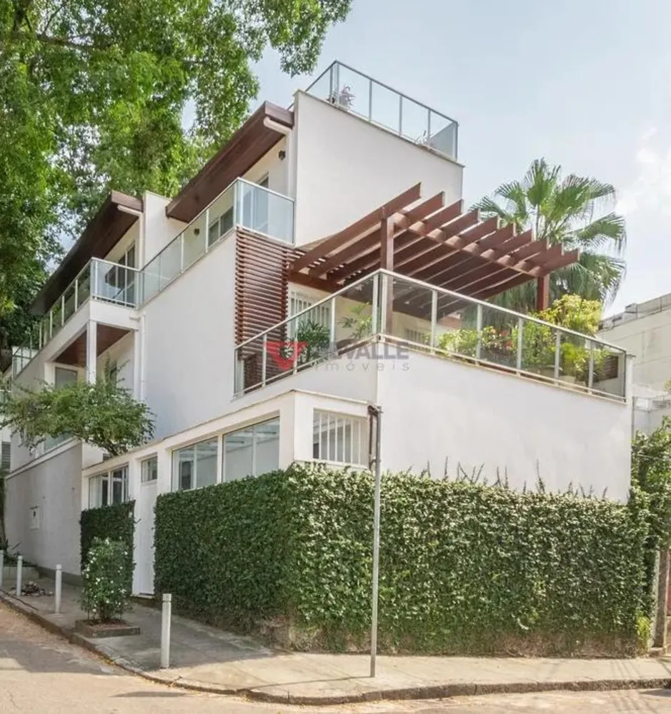 Casa, 7 quartos, 586 m² - Foto 1