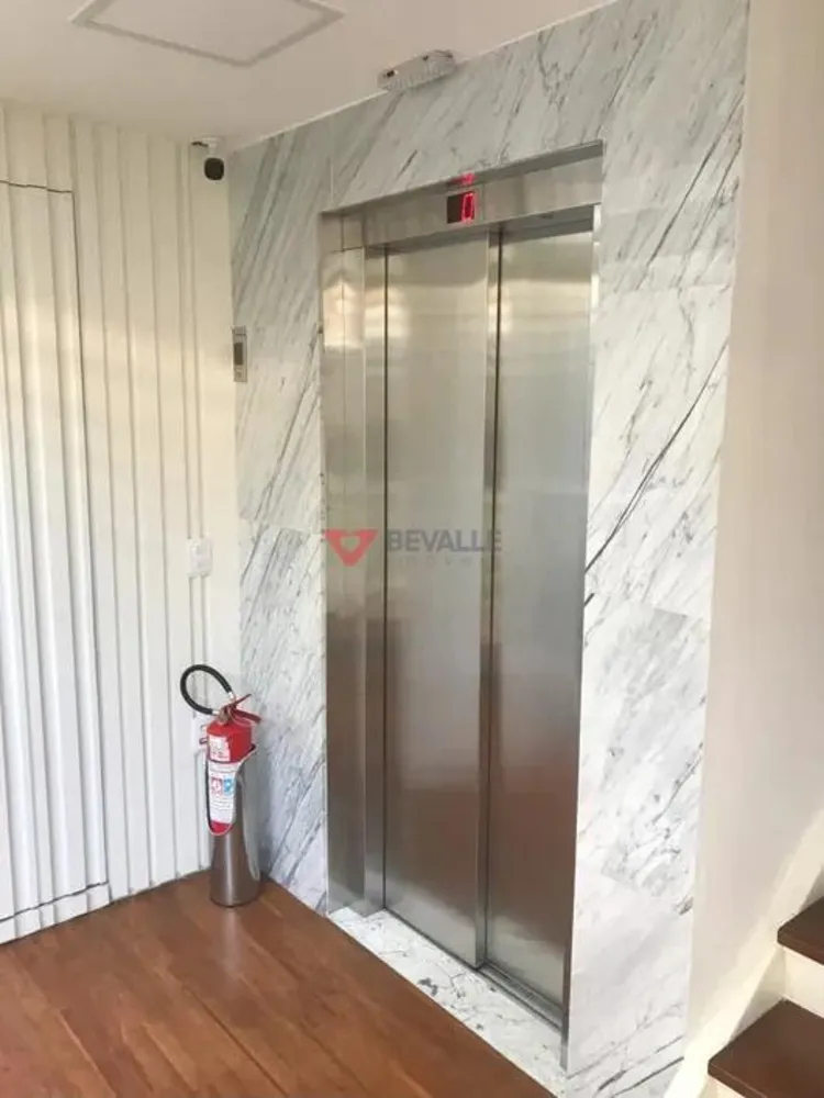 Casa, 7 quartos, 586 m² - Foto 4