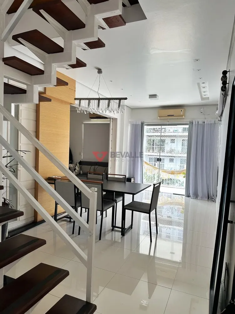 Cobertura, 3 quartos, 160 m² - Foto 2