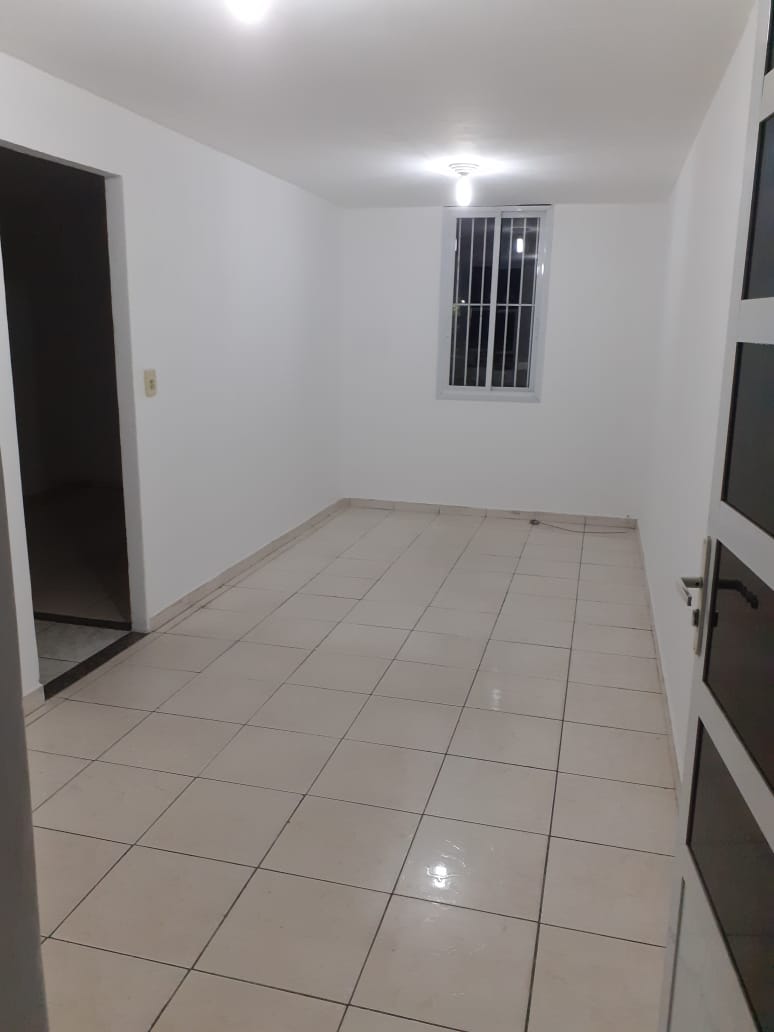 Apartamento à venda com 2 quartos, 51m² - Foto 2