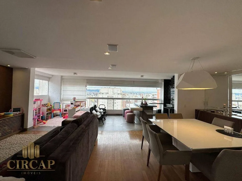 Apartamento, 3 quartos, 134 m² - Foto 1