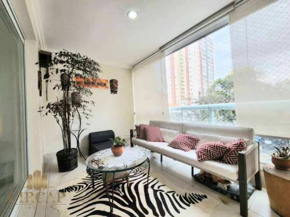 Apartamento à venda com 3 quartos, 172m² - Foto 2