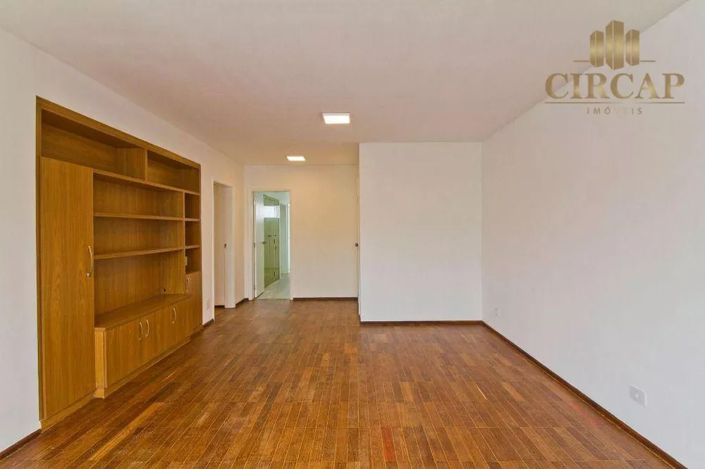 Apartamento à venda com 3 quartos, 114m² - Foto 4