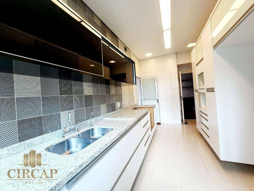 Apartamento à venda com 4 quartos, 300m² - Foto 5