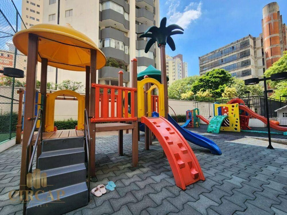 Apartamento à venda com 4 quartos, 180m² - Foto 12