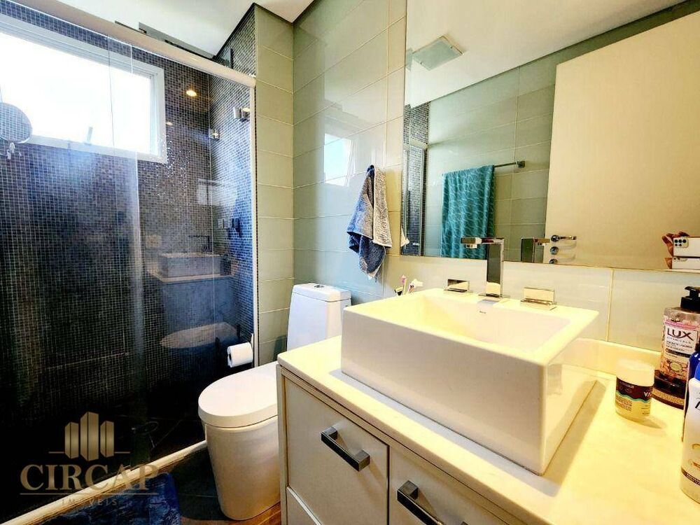 Apartamento à venda com 4 quartos, 180m² - Foto 9