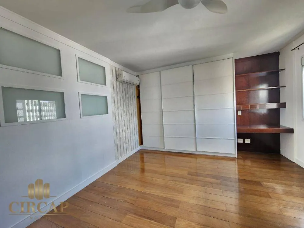 Apartamento, 3 quartos, 230 m² - Foto 14