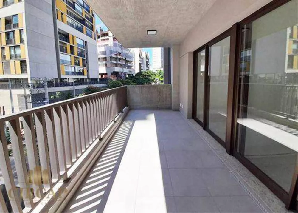 Apartamento à venda com 2 quartos, 69m² - Foto 4