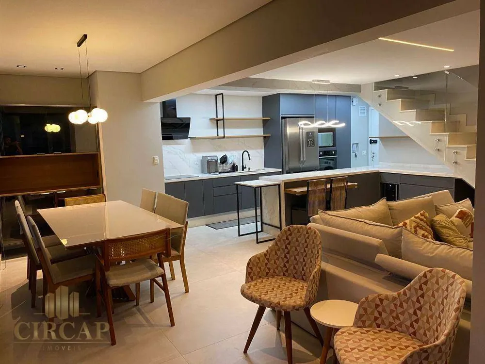 Cobertura, 3 quartos, 240 m² - Foto 2