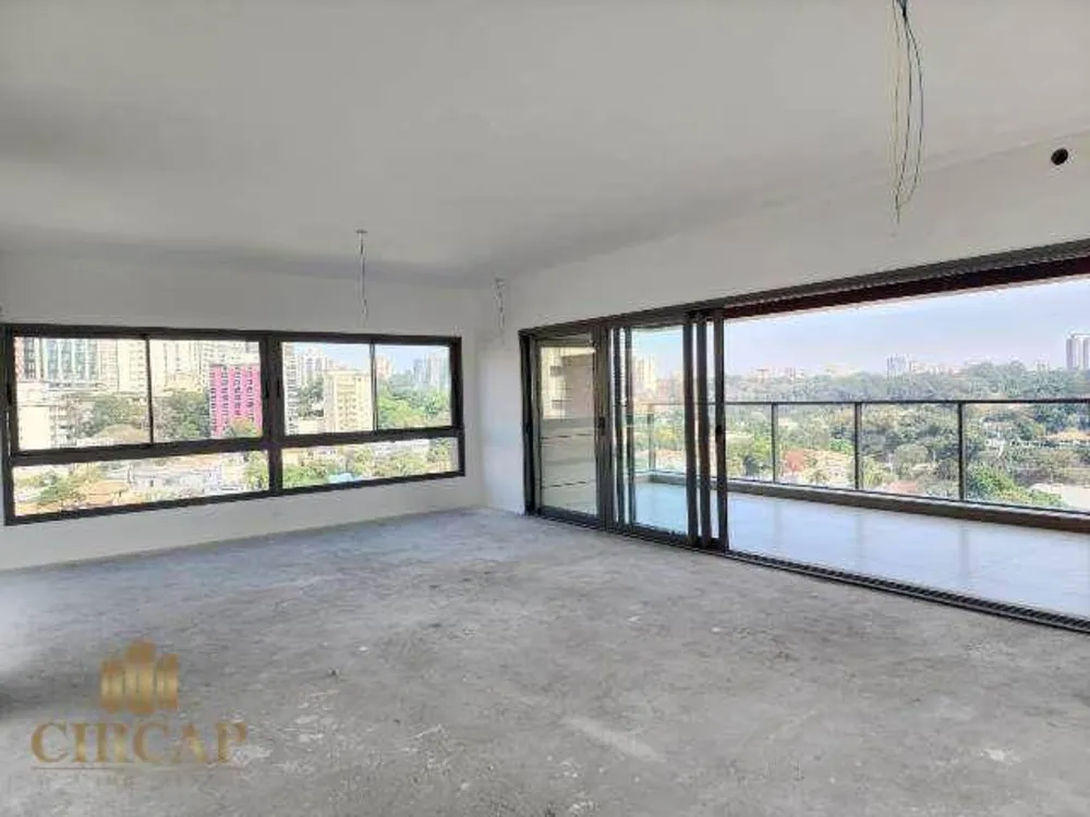 Apartamento, 3 quartos, 260 m² - Foto 4