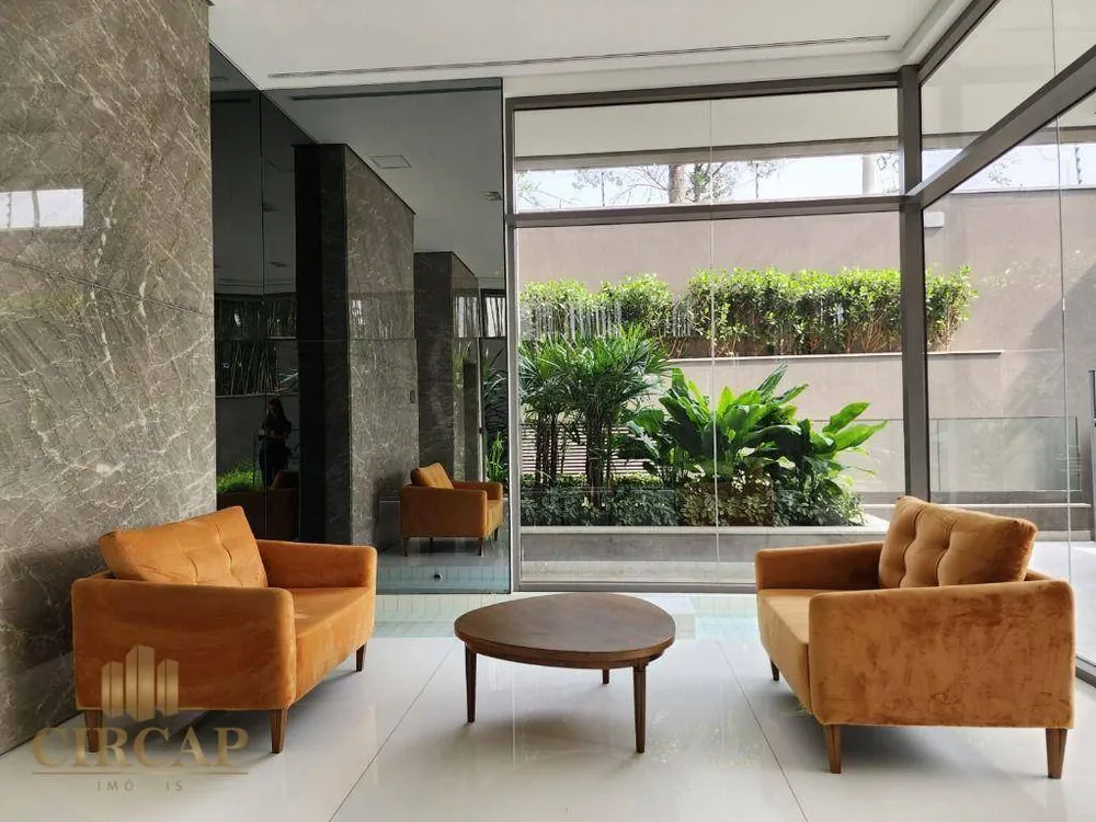 Apartamento, 3 quartos, 260 m² - Foto 1