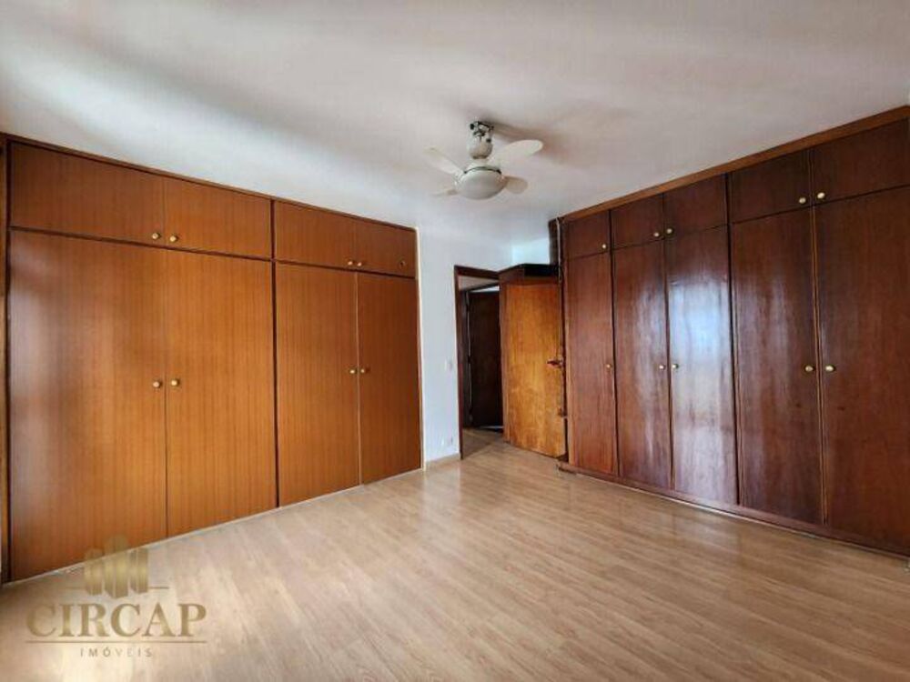 Apartamento, 3 quartos, 160 m² - Foto 1