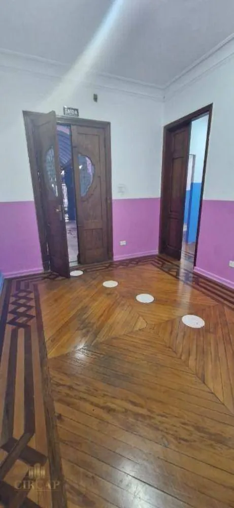 Sobrado, 8 quartos, 408 m² - Foto 2