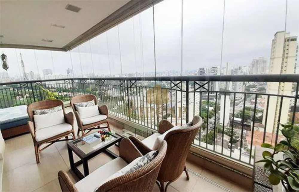 Apartamento, 3 quartos, 258 m² - Foto 1