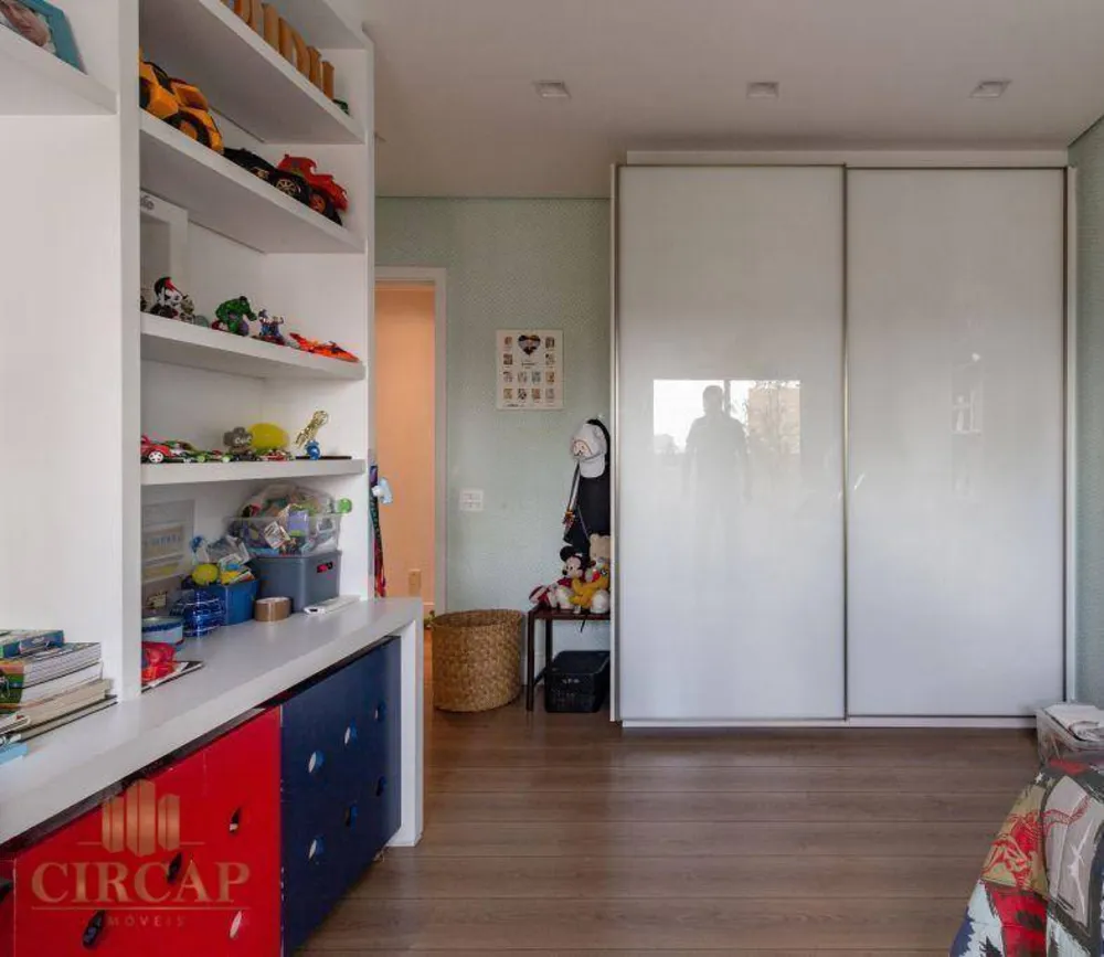 Apartamento, 3 quartos, 245 m² - Foto 2