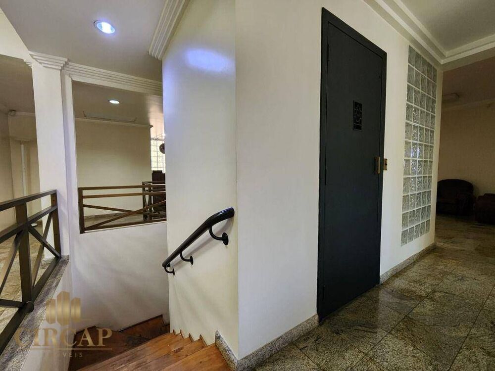 Sobrado, 7 quartos, 709 m² - Foto 9