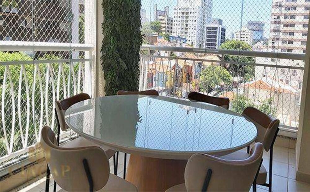 Apartamento para alugar com 3 quartos, 135m² - Foto 10
