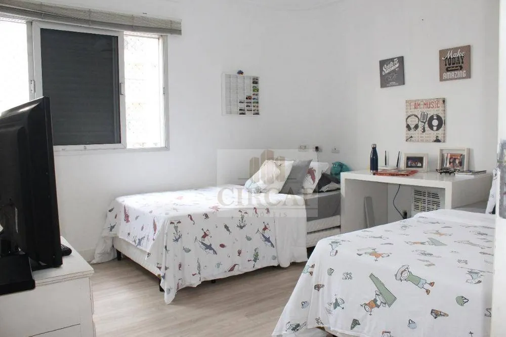 Cobertura, 4 quartos, 330 m² - Foto 8