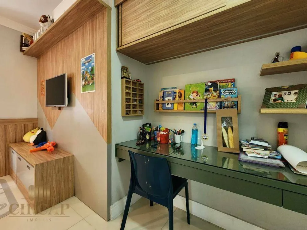Apartamento, 3 quartos, 215 m² - Foto 10
