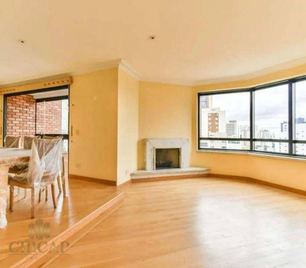 Apartamento à venda com 4 quartos, 250m² - Foto 2